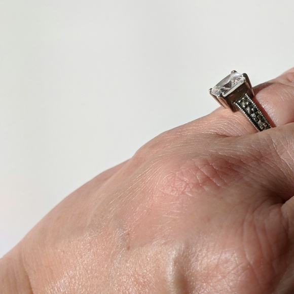 Substitute Silver Engagement Ring - size 7 - Picture 3 of 7